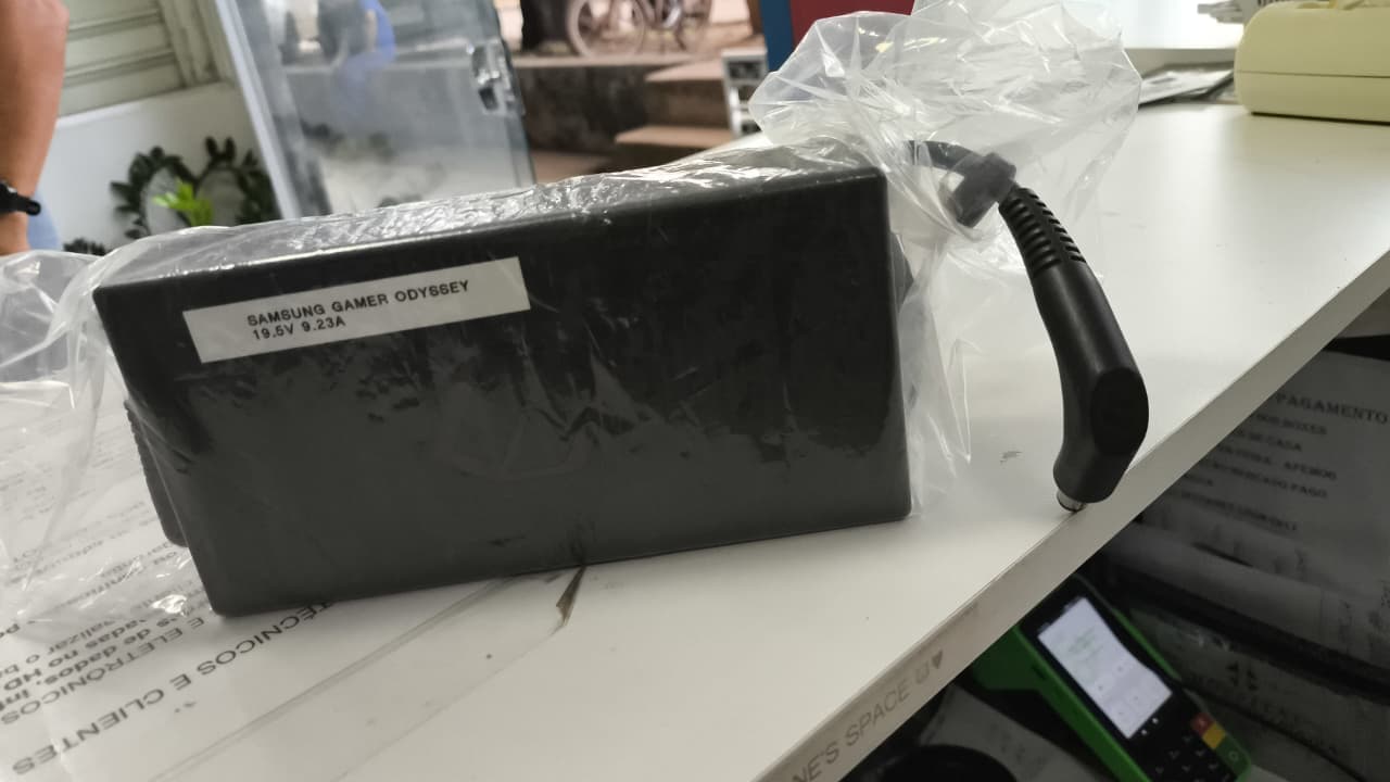 Fonte (Carregador) Original - CARREGADOR SAMSUNG GAMER ODYSSEY