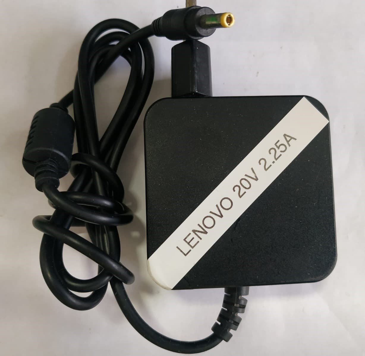 CARREGADOR LENOVO PONTA FINA 20V 2.25A - LENOVO PONTA FINA 20V 2.25A